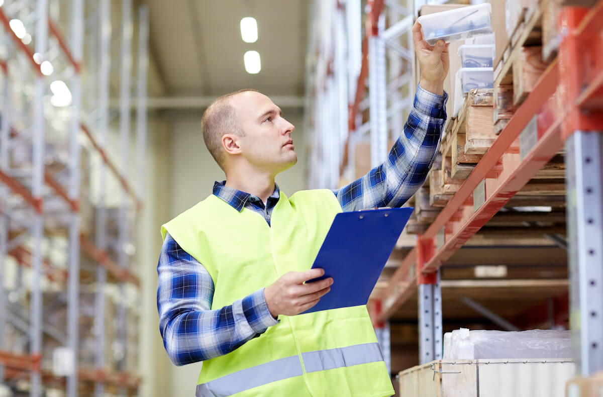 Powierzenie dodatkowych obowiązków a odpowiedzialność materialna