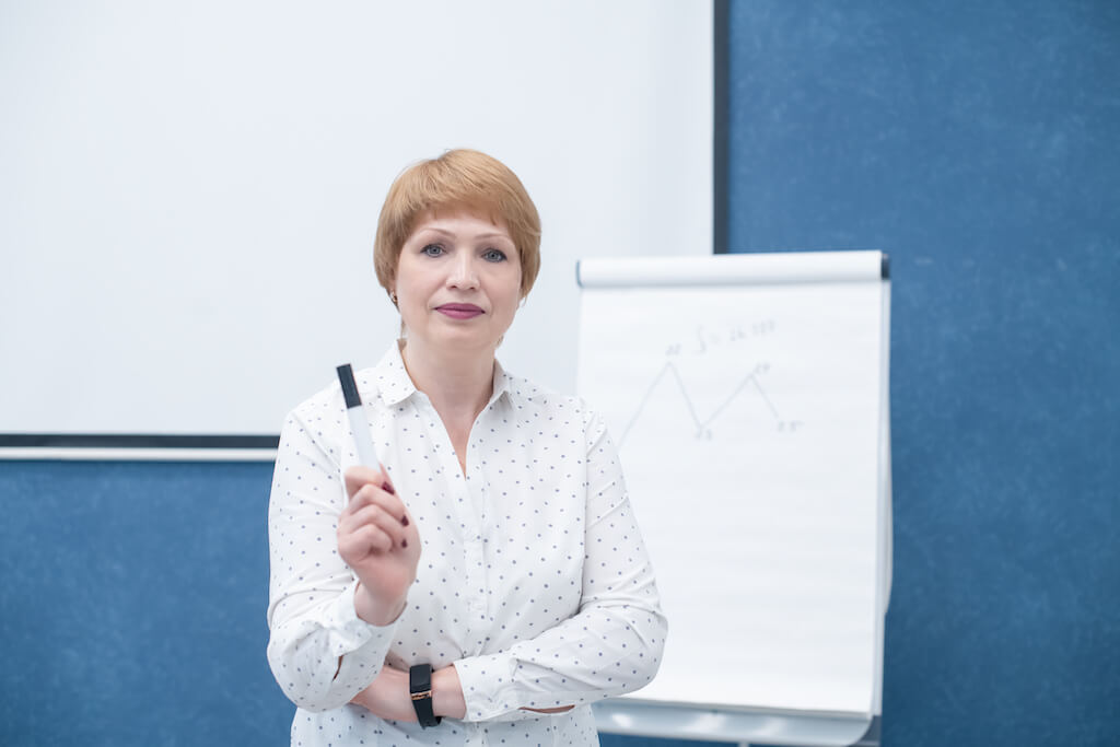 Likwidacja oddziału, urlop zdrowotny i odprawa ? ważne wskazówki dla nauczycieli