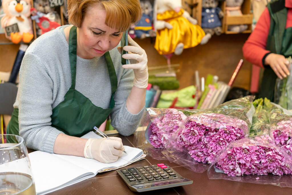 Urlop i czas pracy w małej firmie, pytania i odpowiedzi