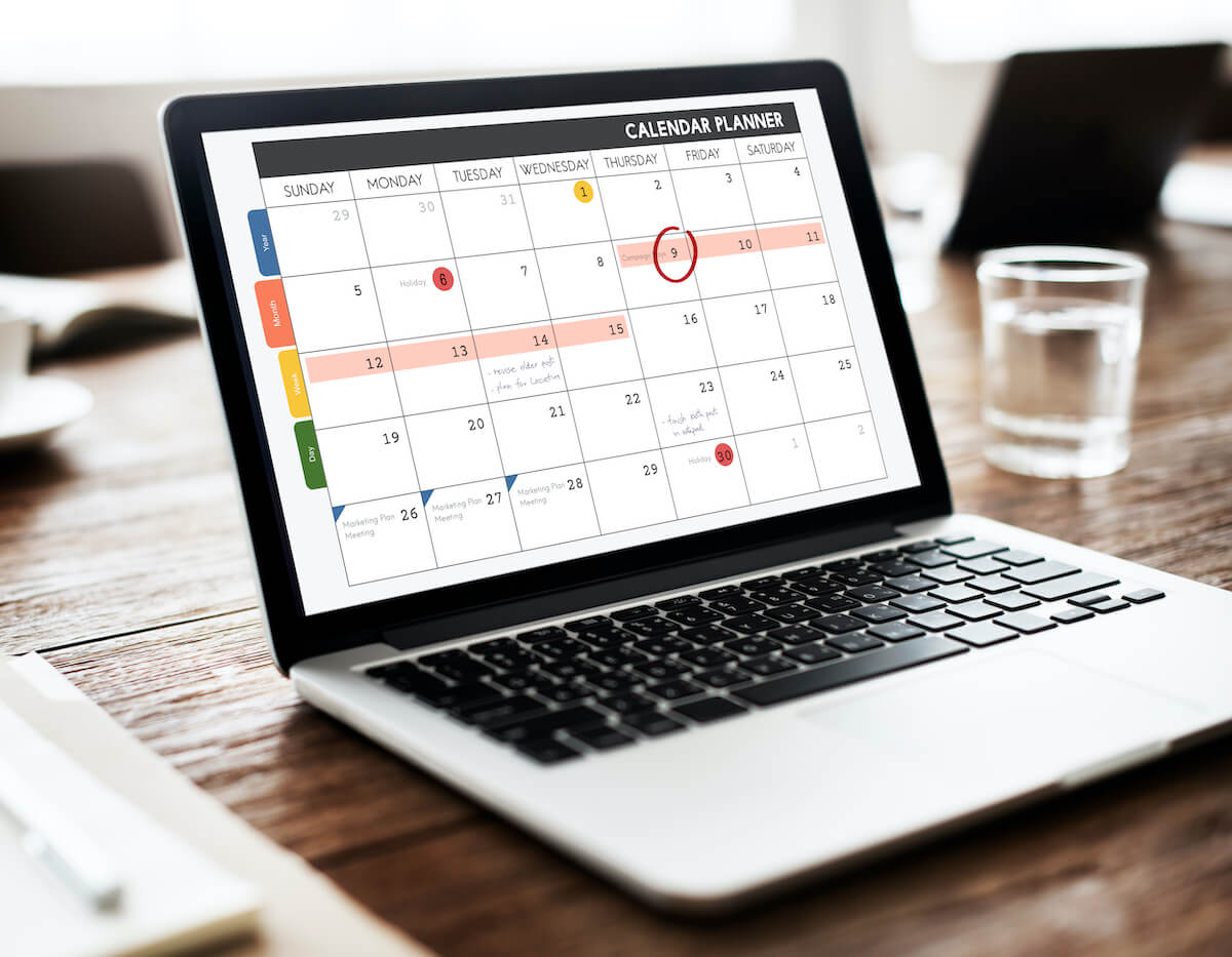 Czy pracodawca może zmusić pracownika do wykorzystania urlopu w danym roku kalendarzowym?