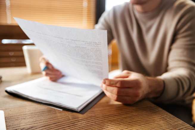 Sposoby rozwiązania umowy o pracę na czas określony